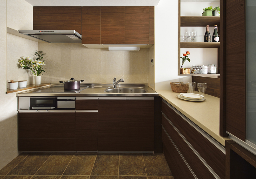 L字型のキッチンの様子