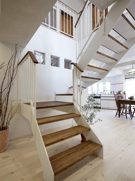 LDKの階段の様子