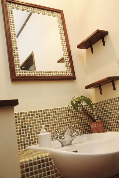 造作洗面化粧台の様子