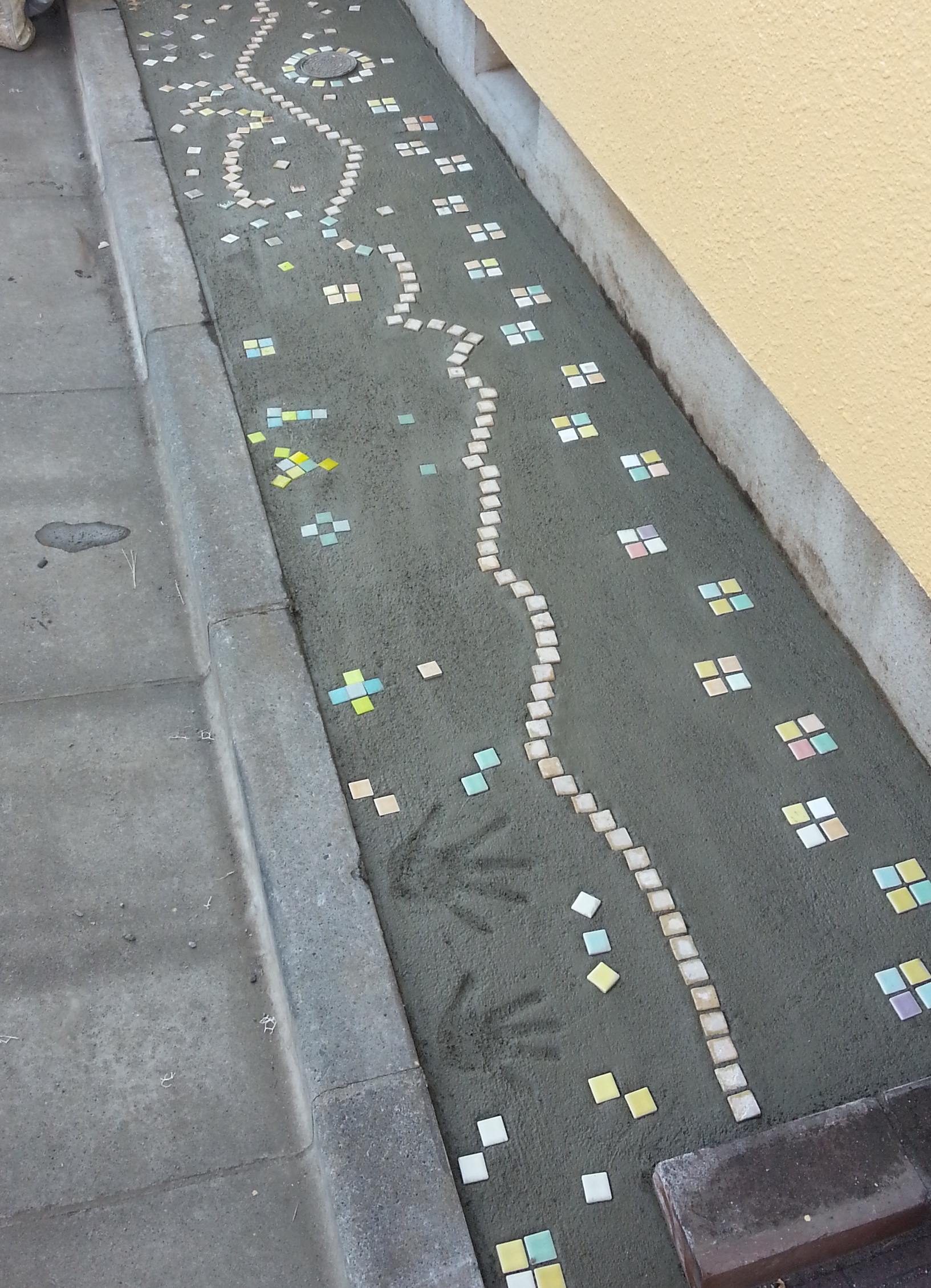 デルフトタイルのような手編みのブランケット デルフトタイルのような手編みのブランケット