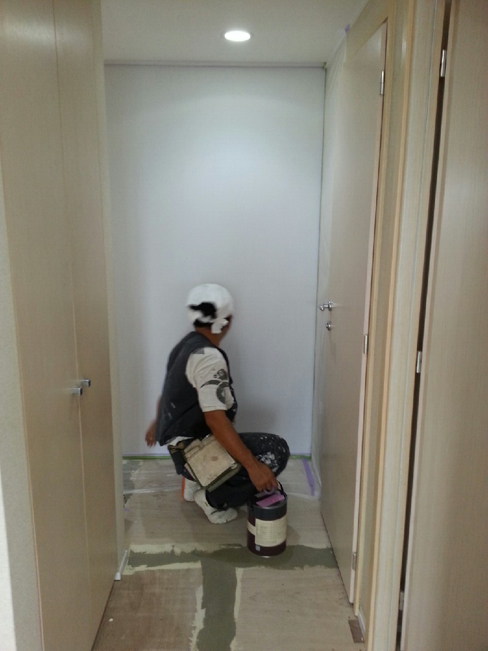 壁面アクセント塗装