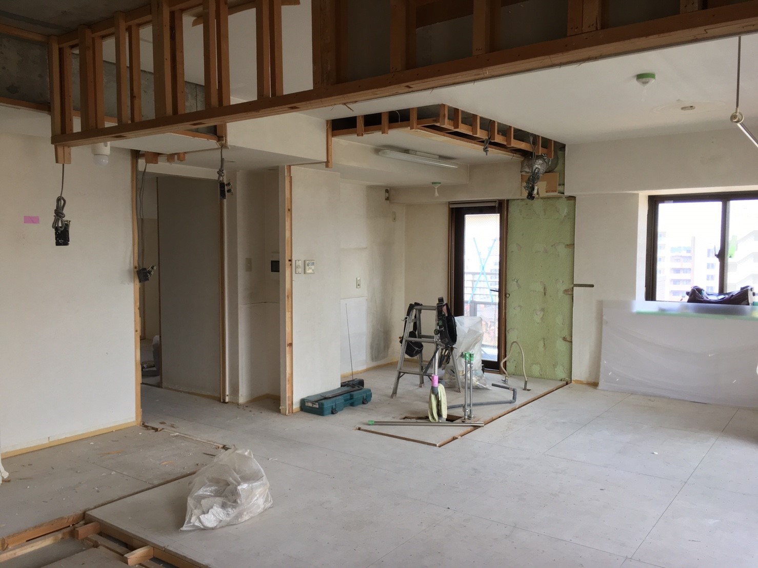 ☆　マンション解体工事　☆