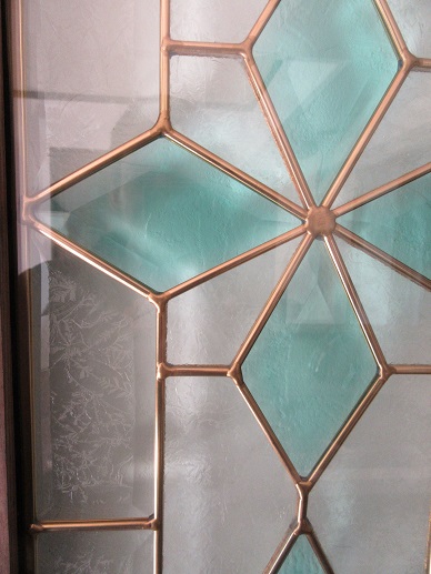 LOHAS　material  ステンドグラス入り建具