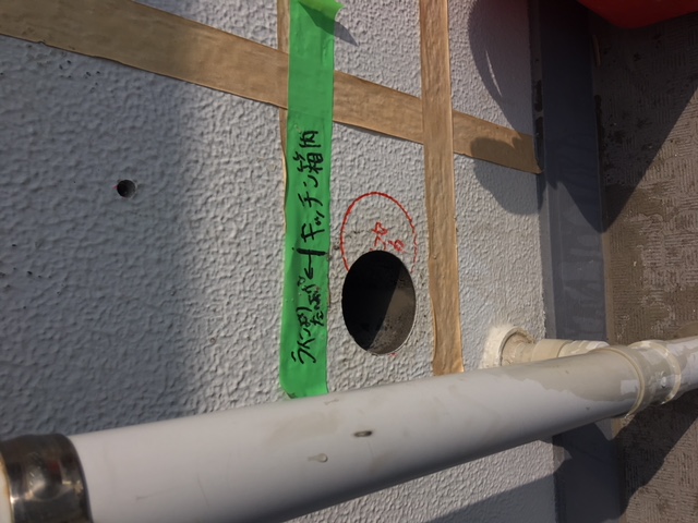 コア抜き　マンション　給湯器　