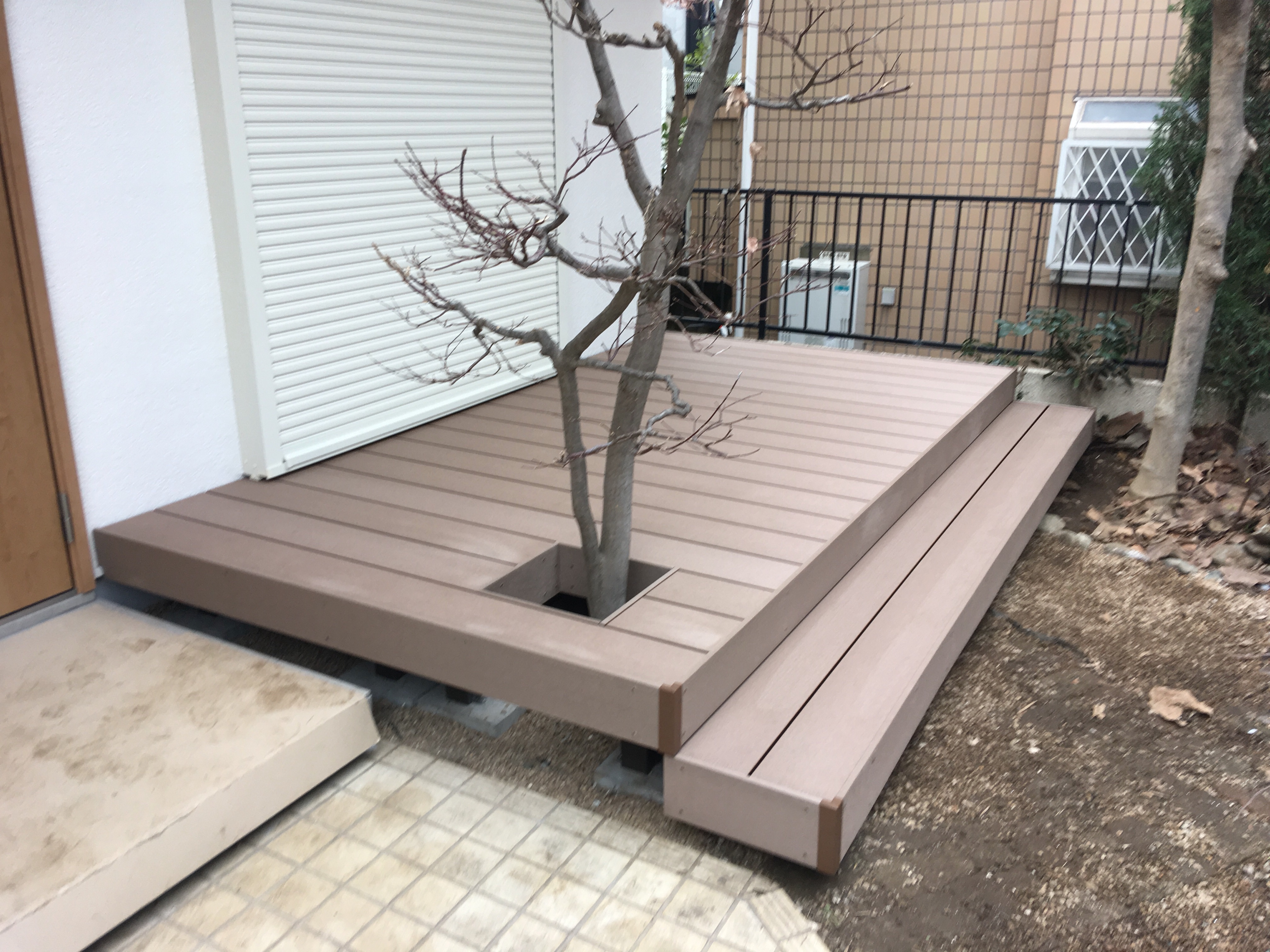 ウッドデッキも完成です