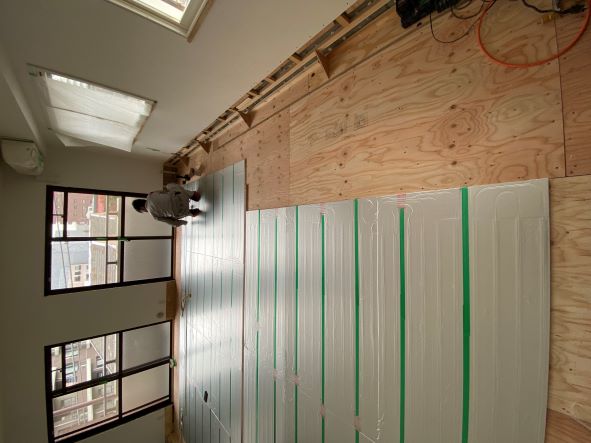 ガス式床暖房☆☆