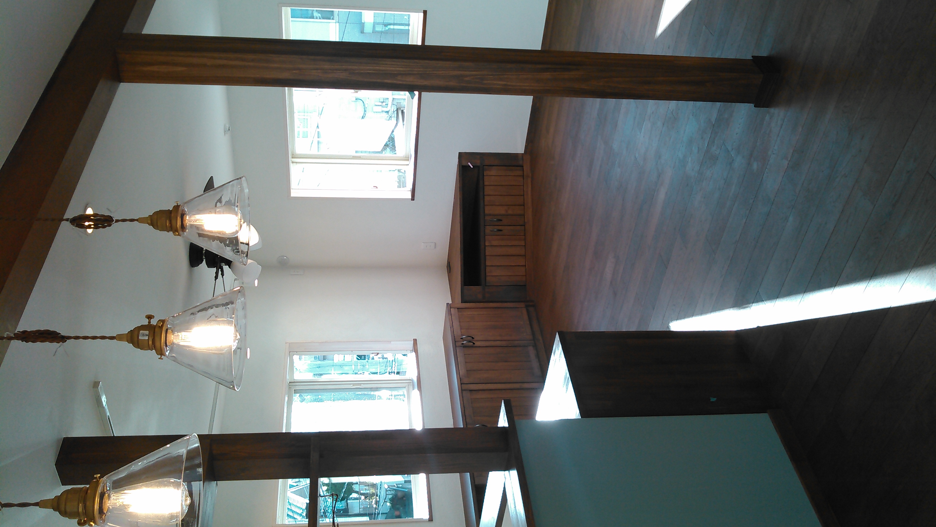 化粧柱とリビング