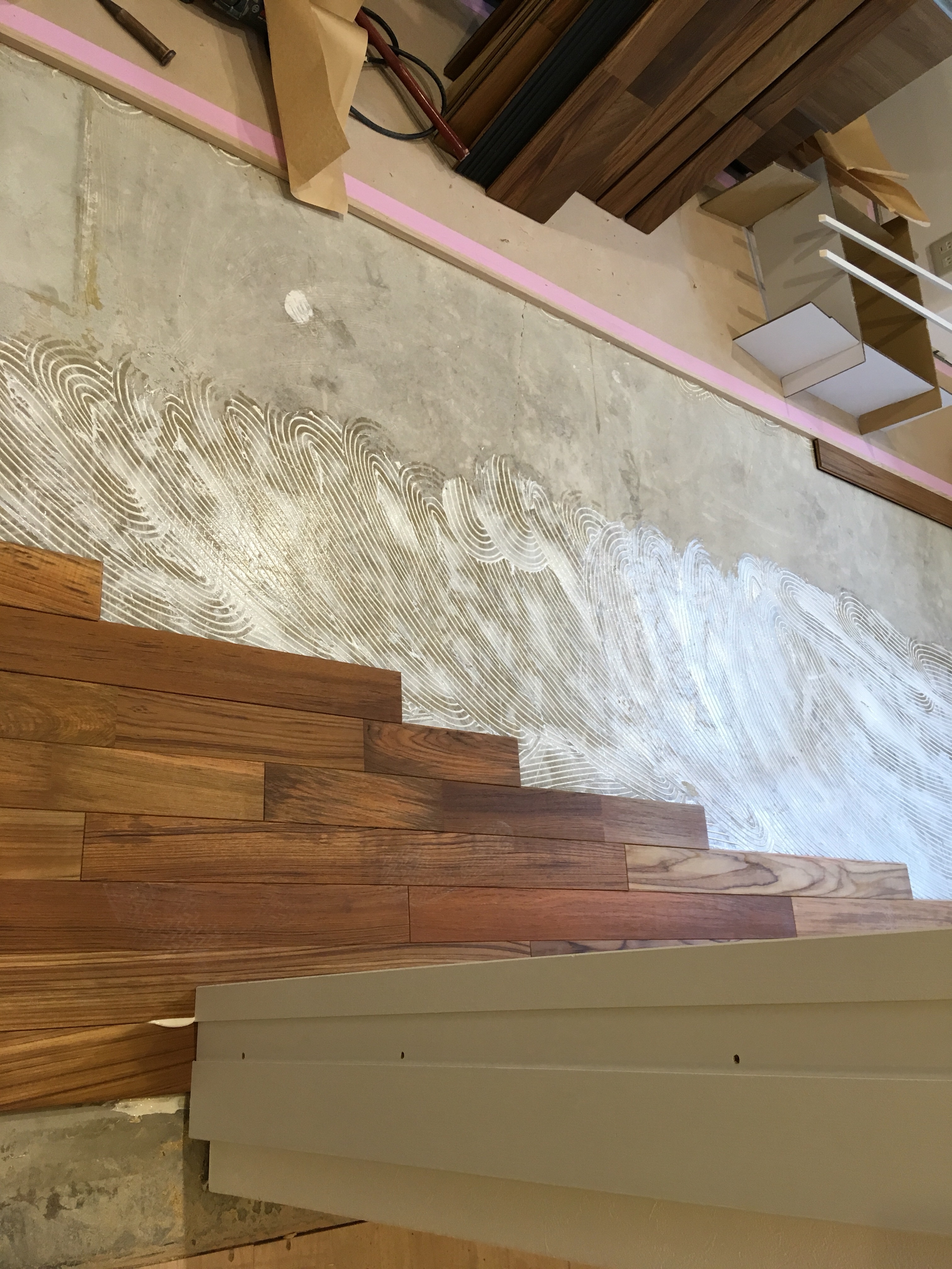 中古マンション購入をご検討中の方必見   マンション特有の床構造のご紹介  直貼り工法とは