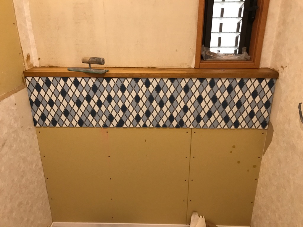 ロサンガLS-BLMIX　をアクセントに施工しました