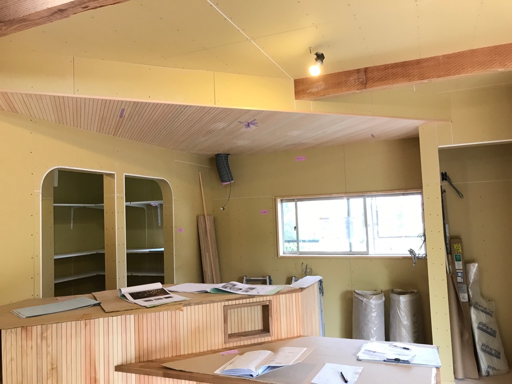 現巡回　戸建て改装中現場にて社内検査を行いました