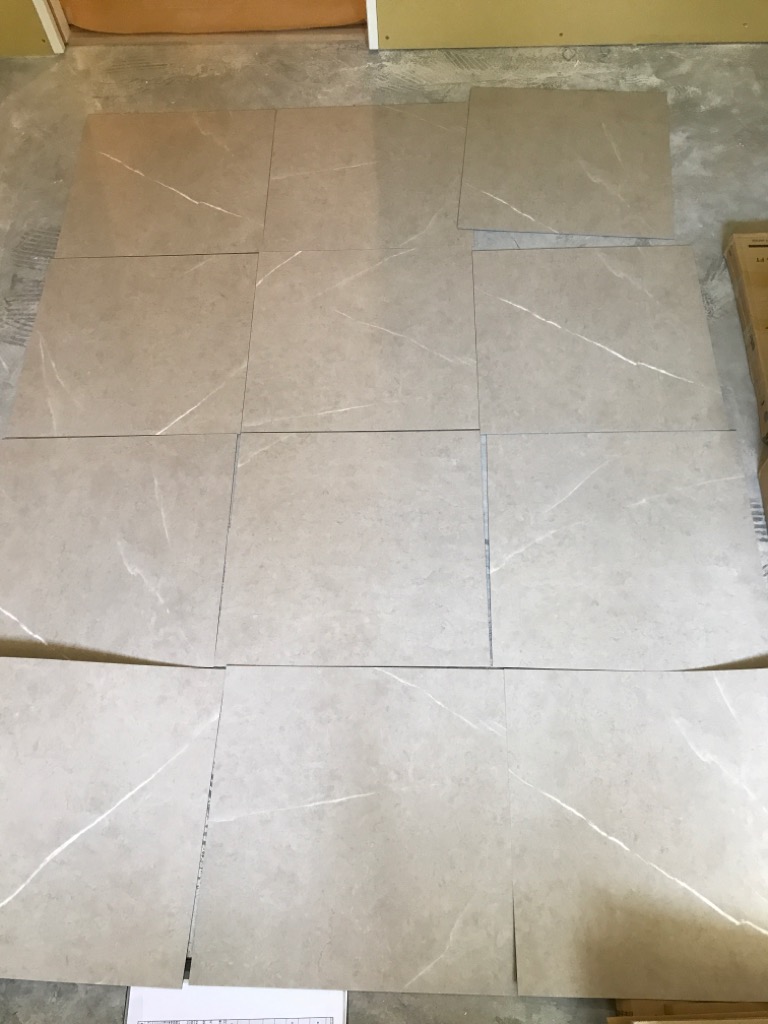 サンゲツ　フロアタイル　IS868　を借り並べしました