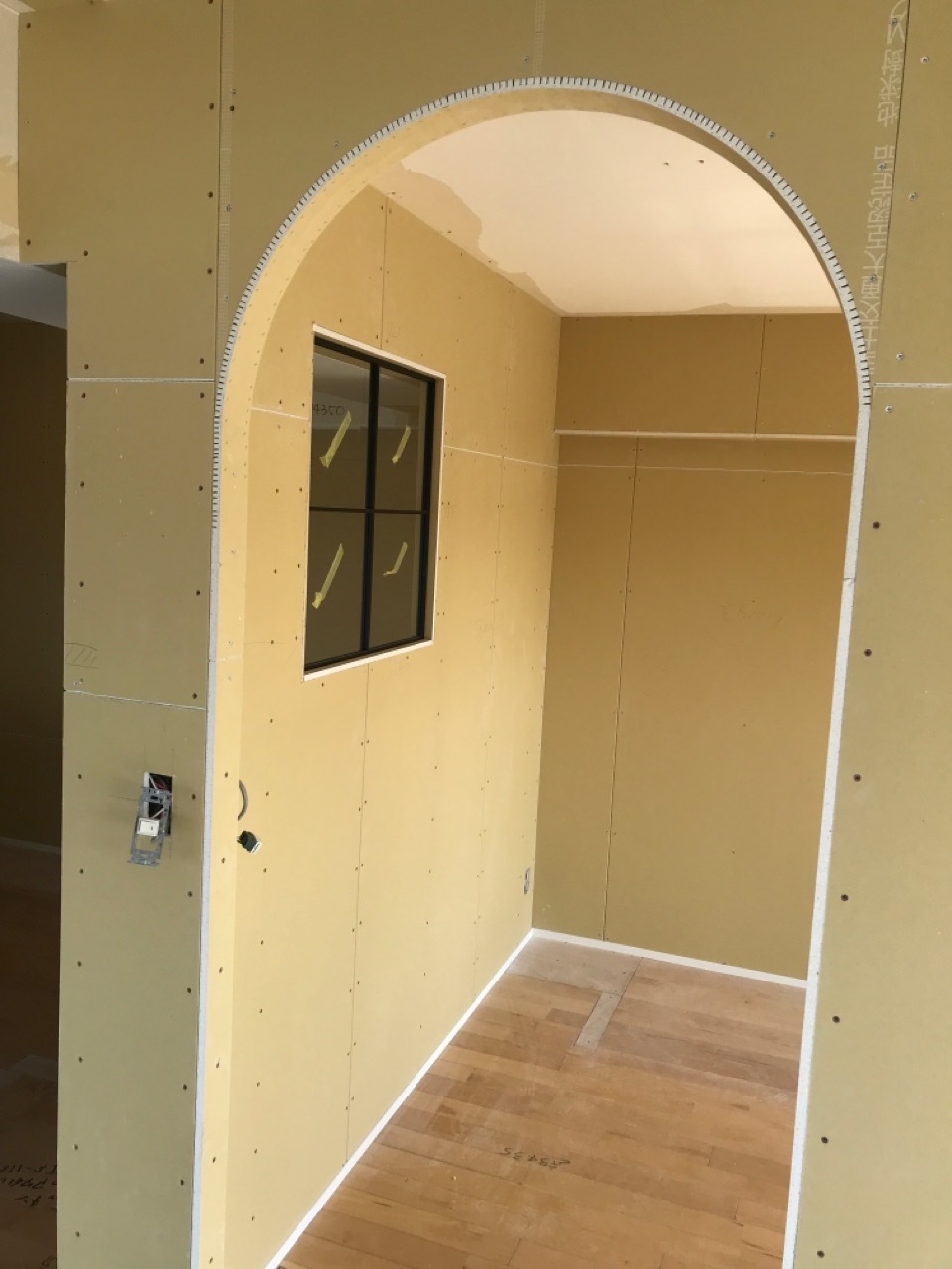 R下がり壁　大工下地①