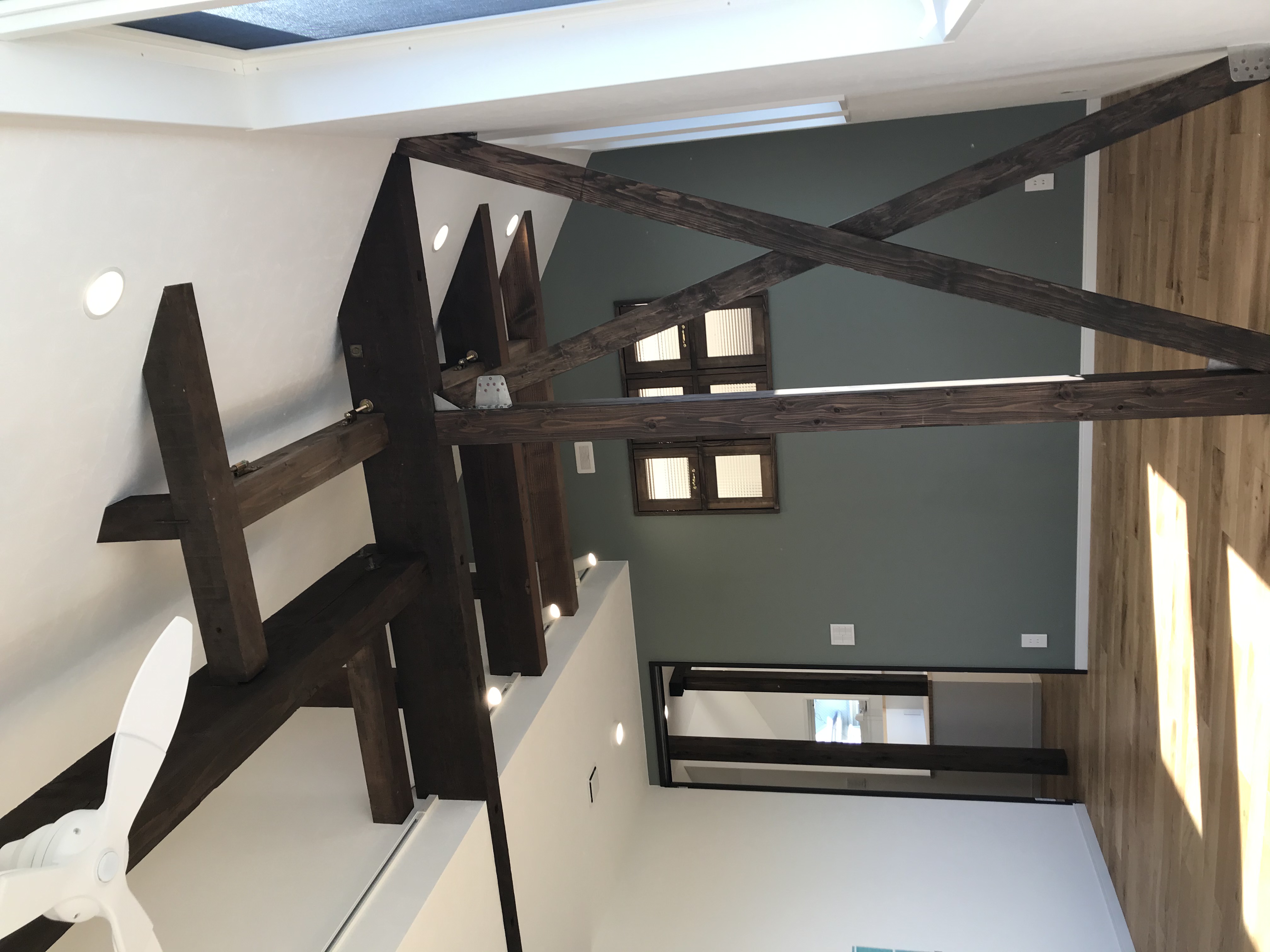 ～戸建てリフォームでリビングに木の温もりを～