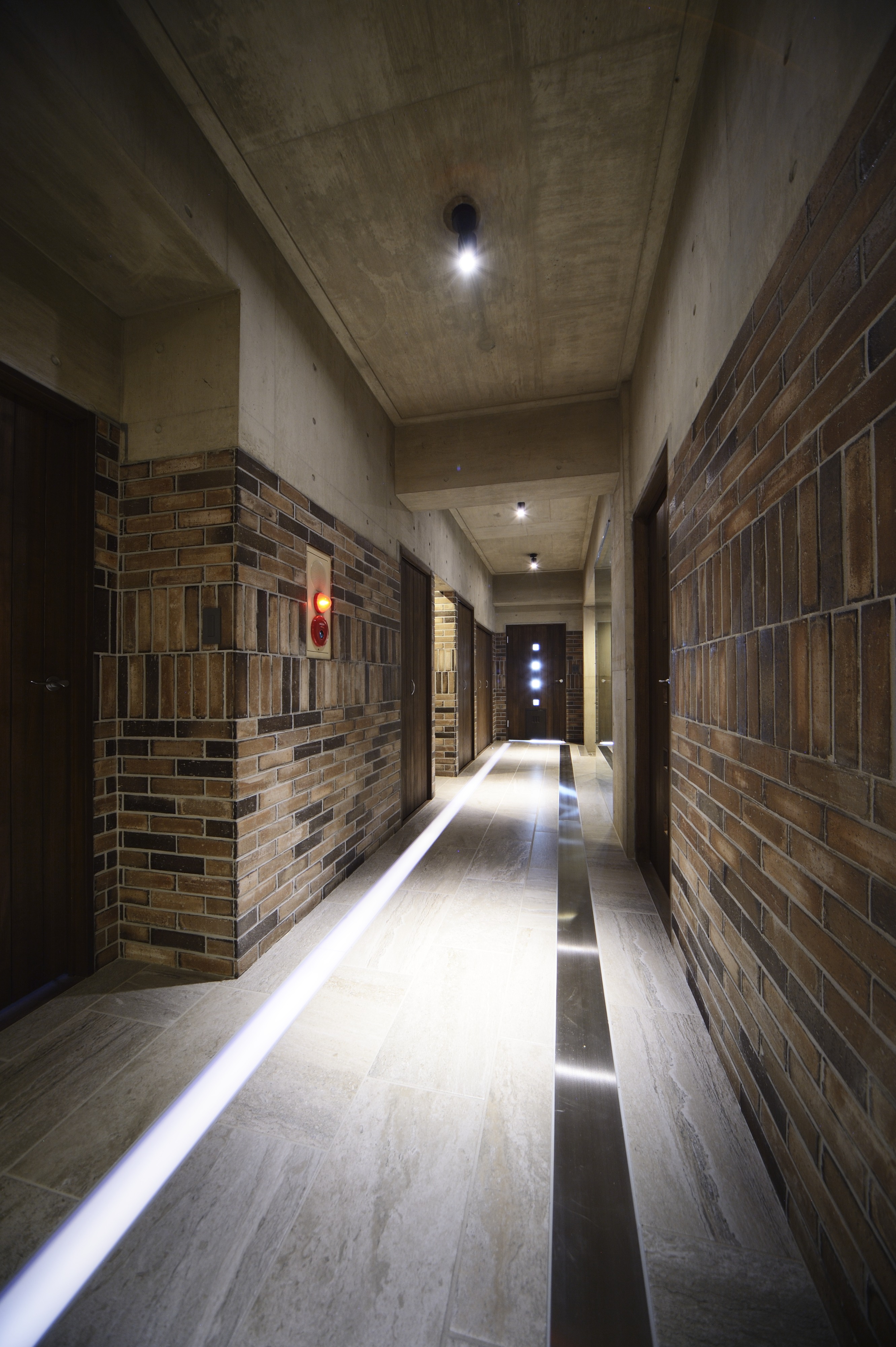 床下照明＆ステンレスFB