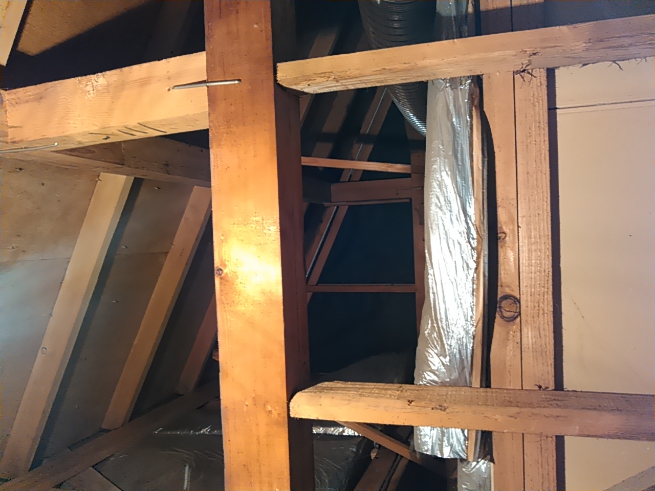 これからリフォーム工事を行うお家の構造調査・耐震調査