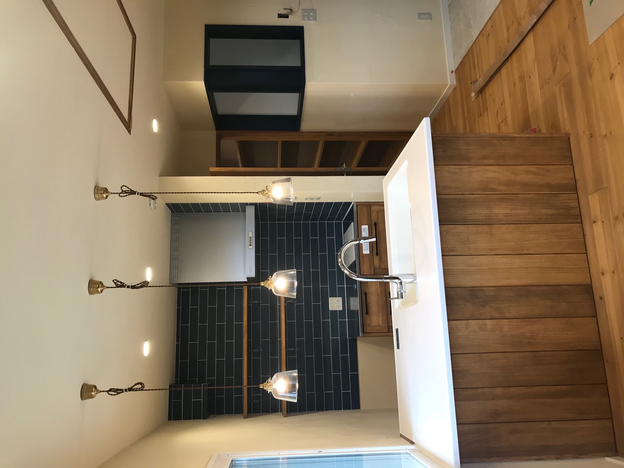 構造材を活かしたデザインへ　～『戸建リノベーション完成編』