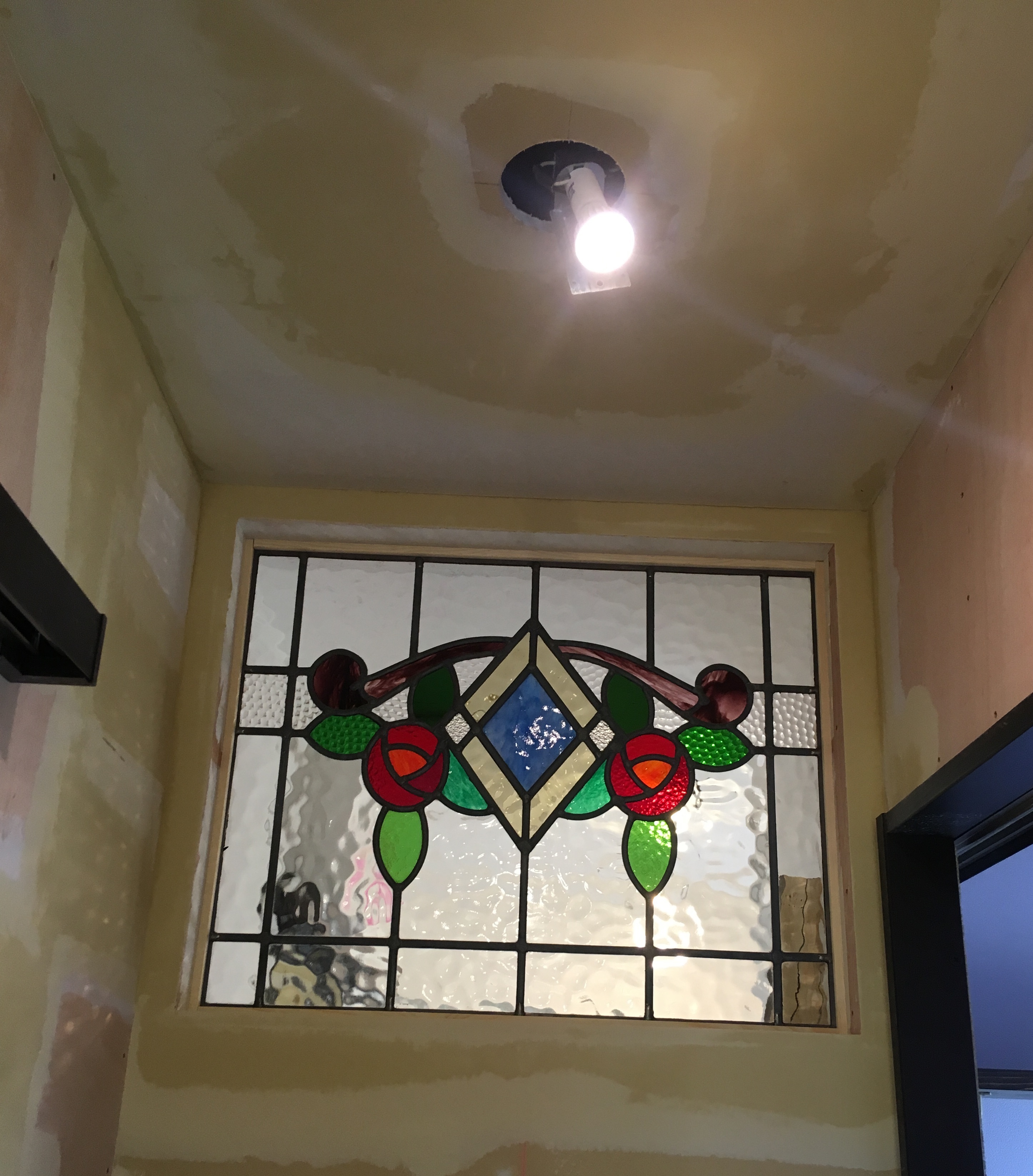 ステンドガラスの家・続編