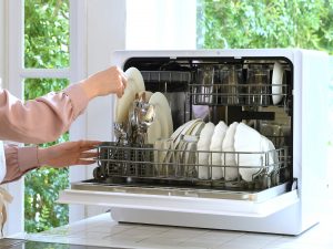 dishwasher_largecapacity_feature_01