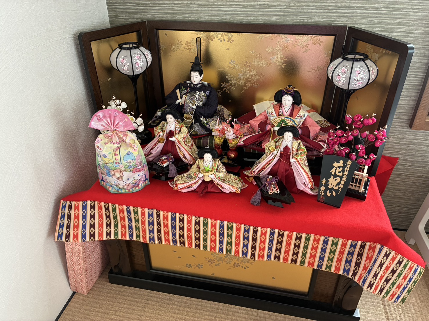 季節の行事を楽しむ暮らし 〜お雛様を飾りました〜