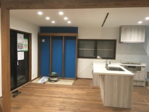 DA8F2F67-DCBB-4639-9C9A-445BEA287E1F