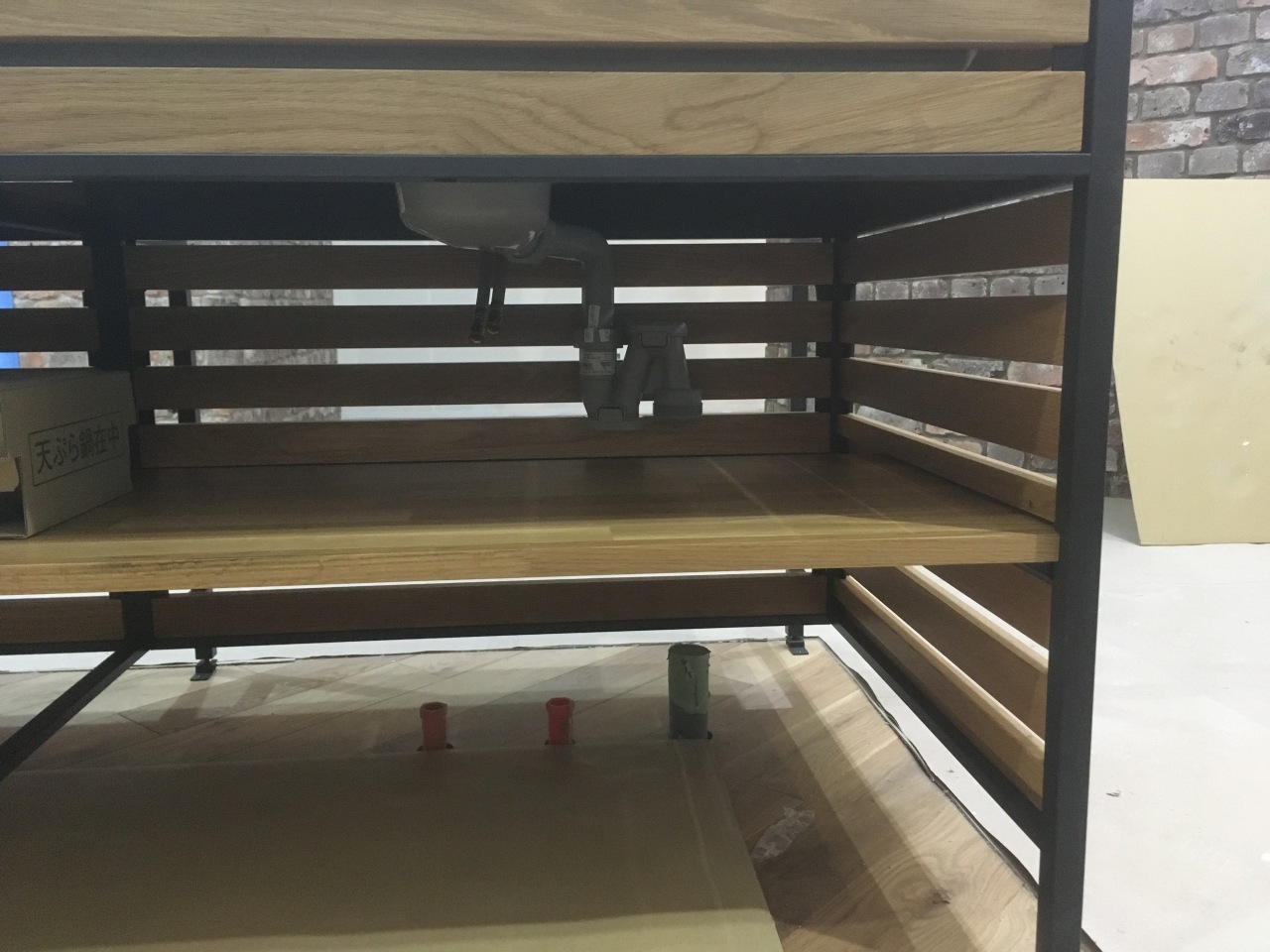 室内のブリックタイル貼り～MANCHESTER MC-1～完成！