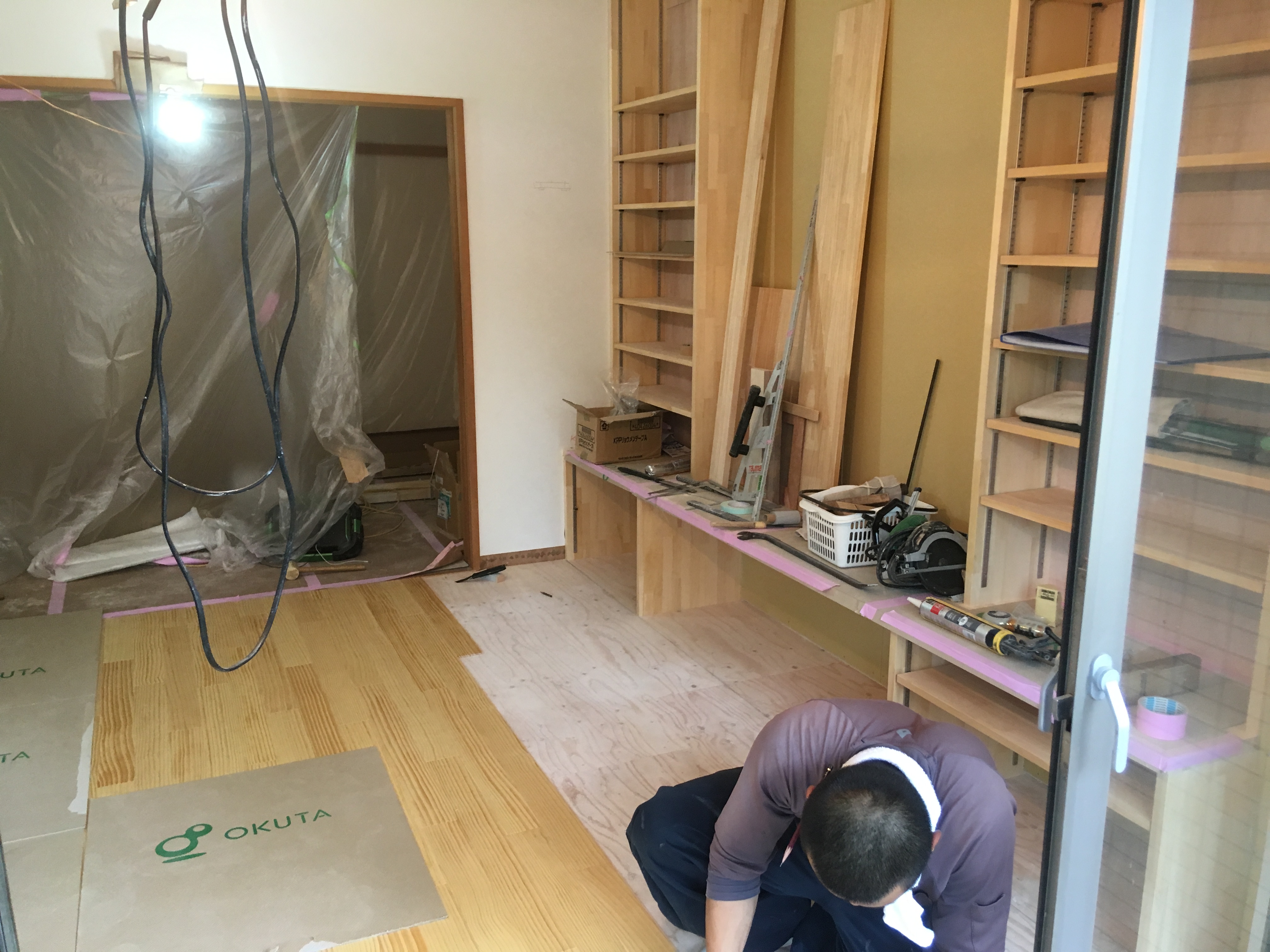 壁面収納の完成！