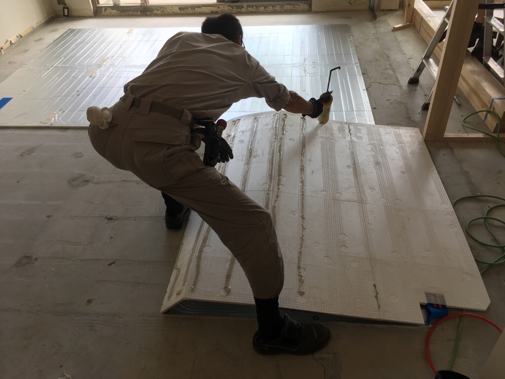 床暖房施工〜マンションリフォーム〜