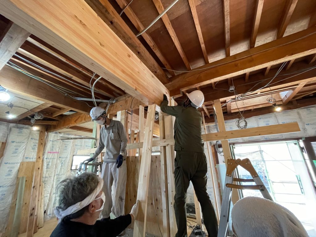 B72A6752-EFE4-49E0-82A8-AFBE6543362B