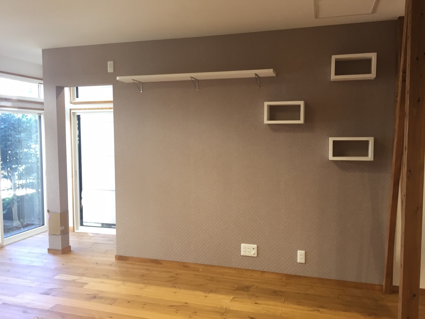 工事前～完成の様子。キッチン・リビング編