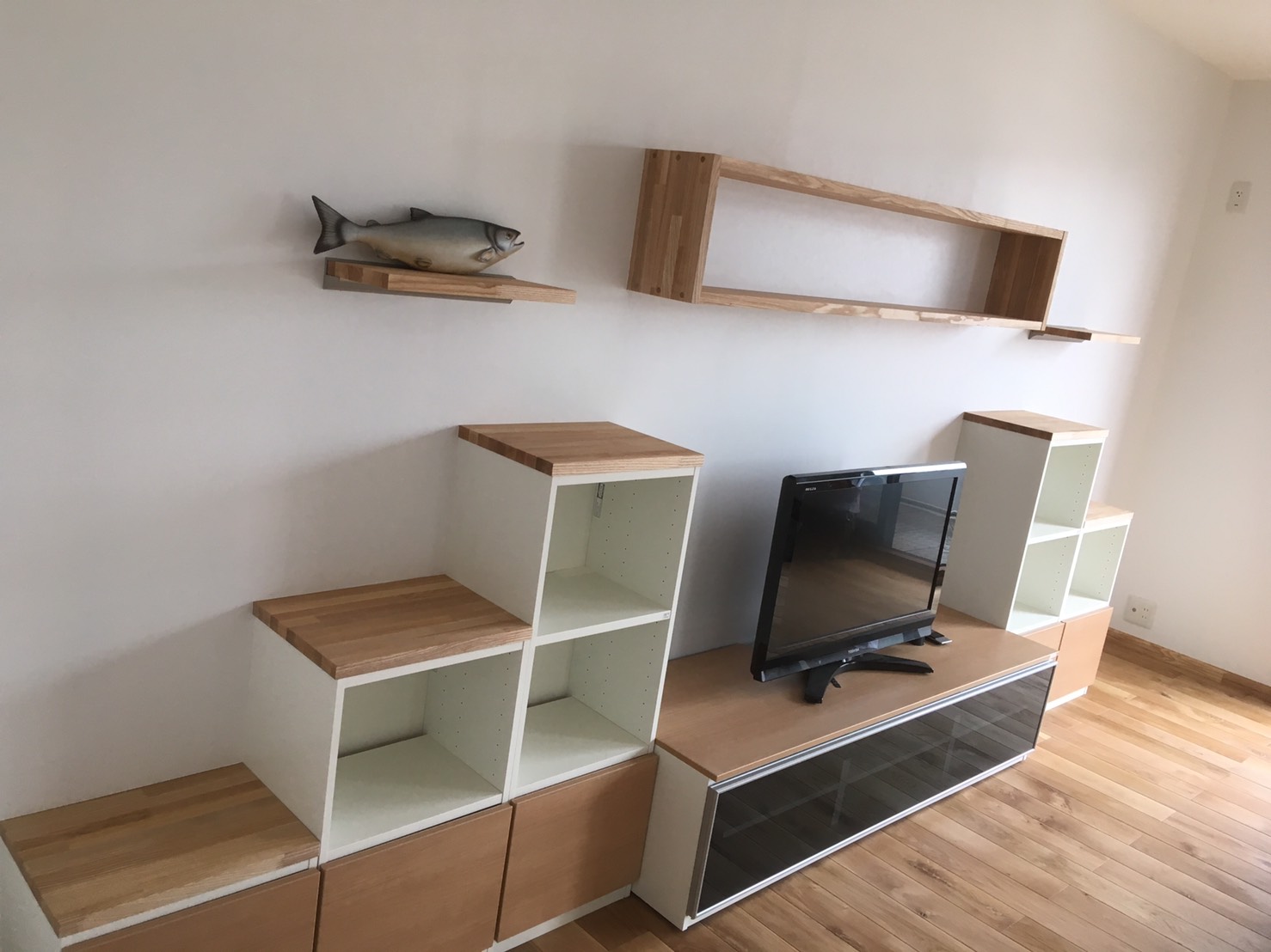 DAIKENのテレビボード　ミセル