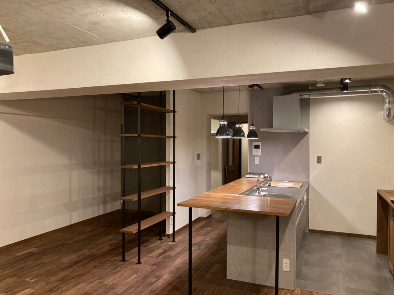 マンション天井躯体表し