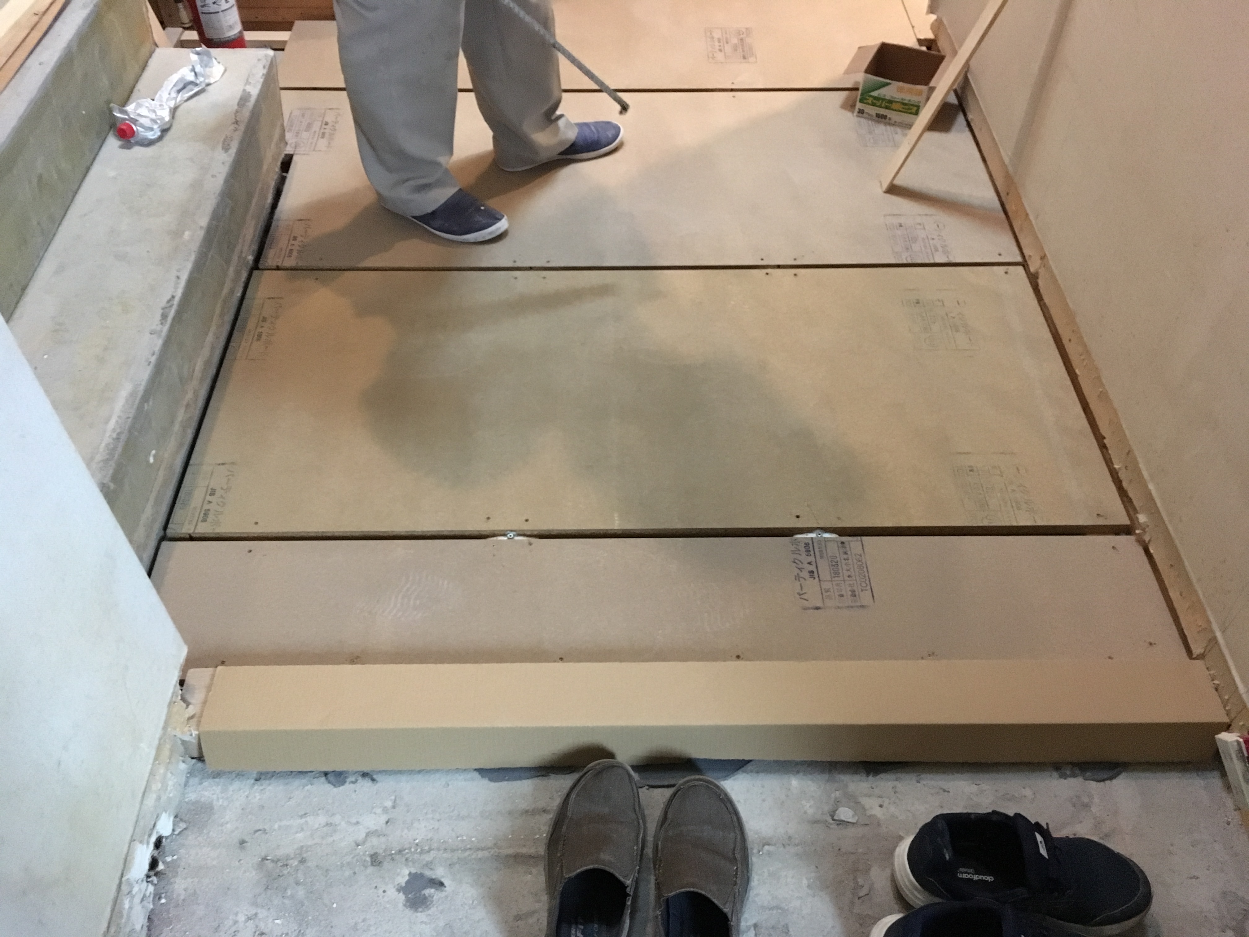 マンション改修工事　置床