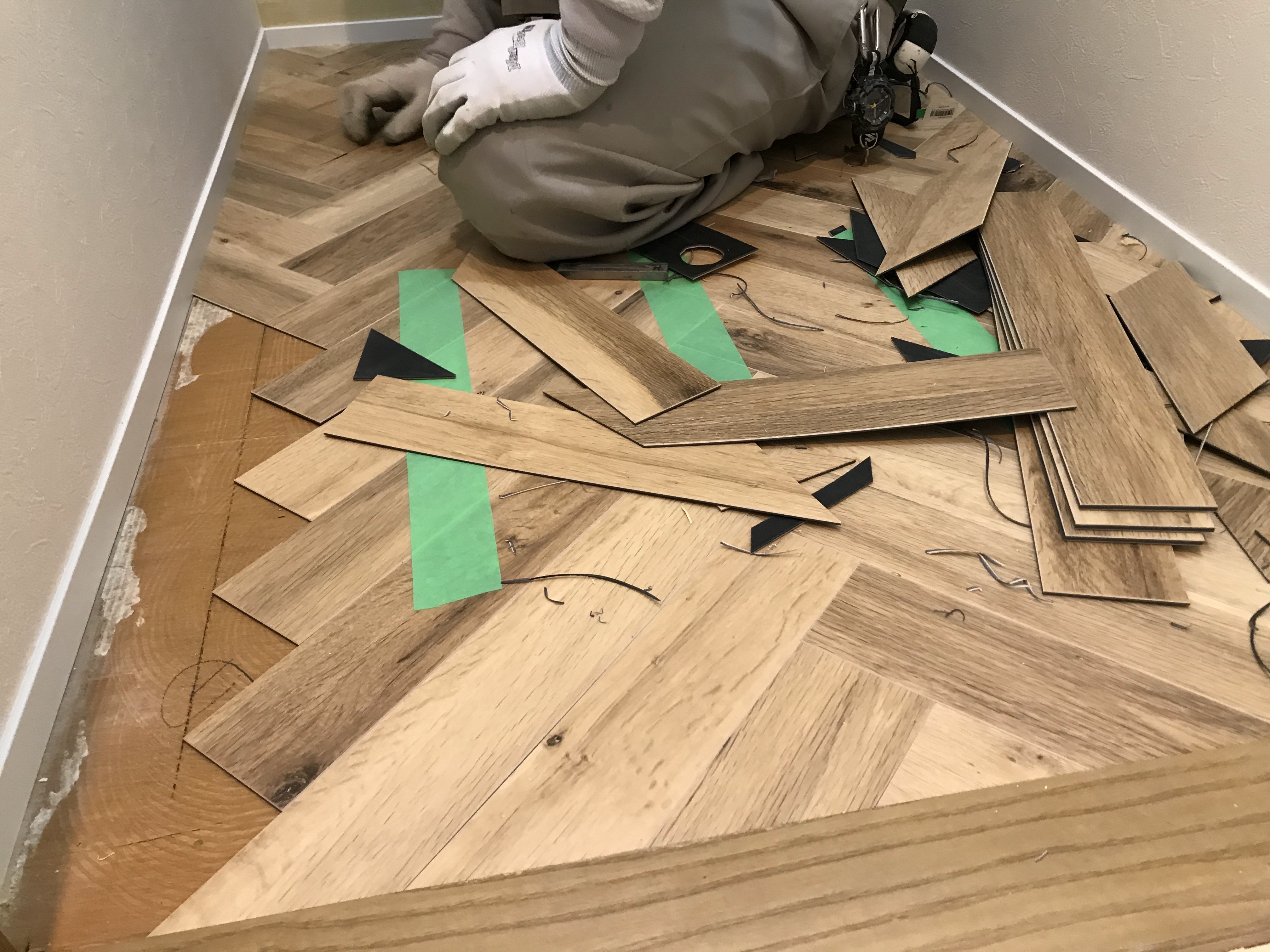 フロアタイル工事