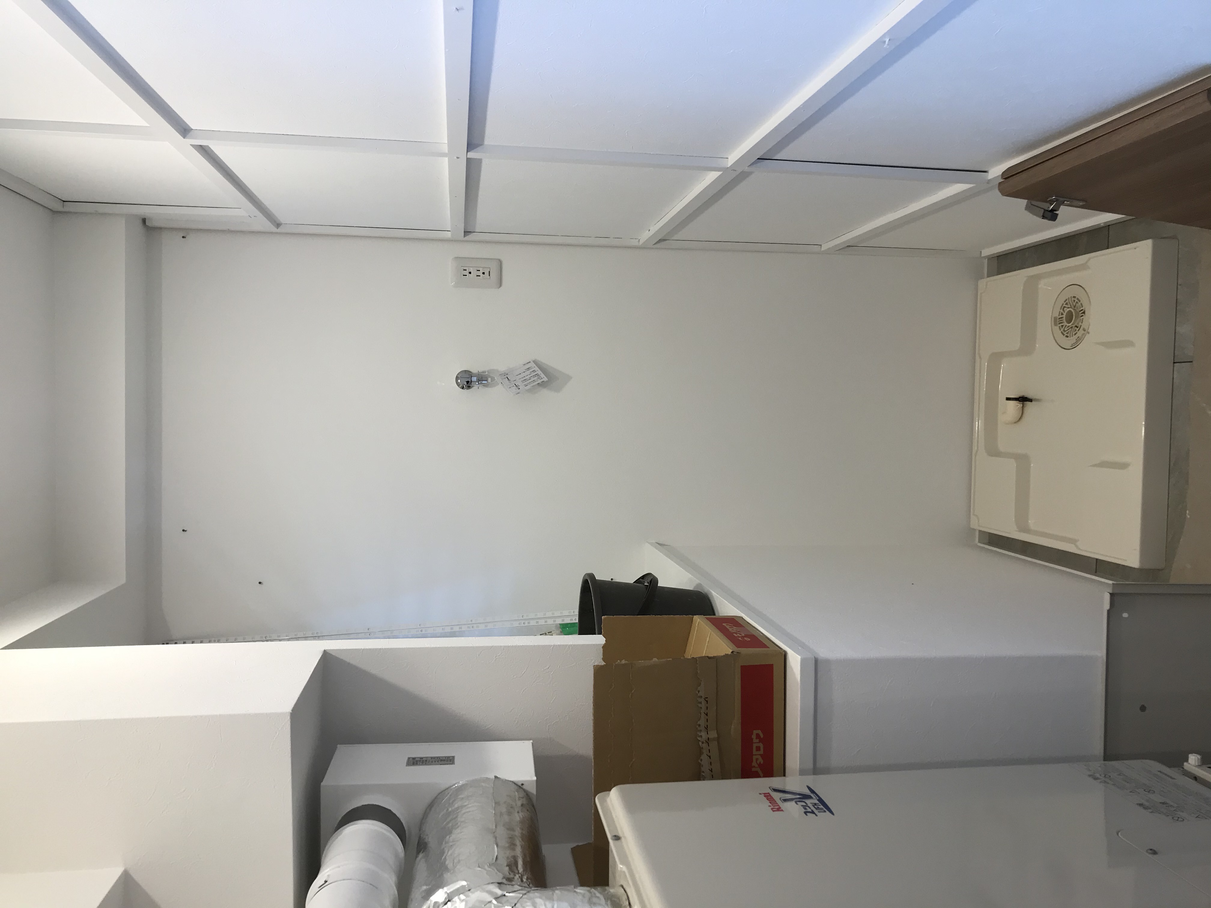 有孔ボード取付