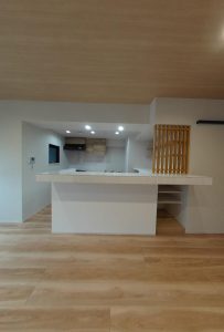 03207A12-2F51-4D73-8819-409EB28A7826