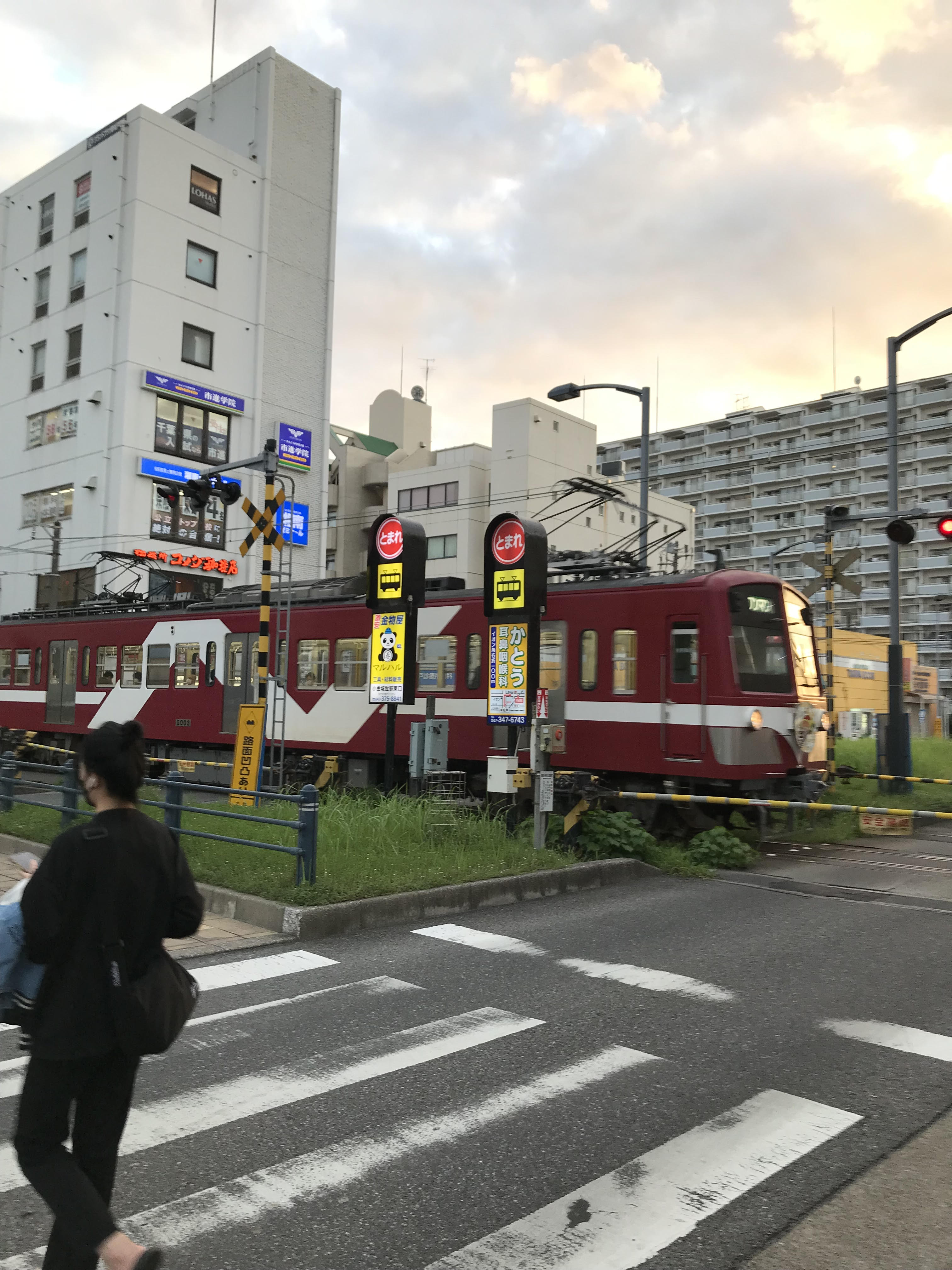 松戸店の近くを走るカワイイ・ローカル鉄道を紹介します。