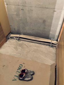 21580CDE-0C8A-4D6E-85DA-60E05235970A