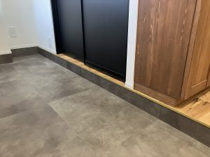 9300FC0A-4355-4B1A-9062-A6315DBF6457