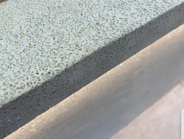 ビールストーンのカウンターを発見