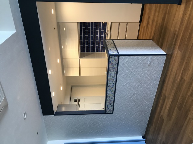 タイル　ヘリンボーン貼り♬　