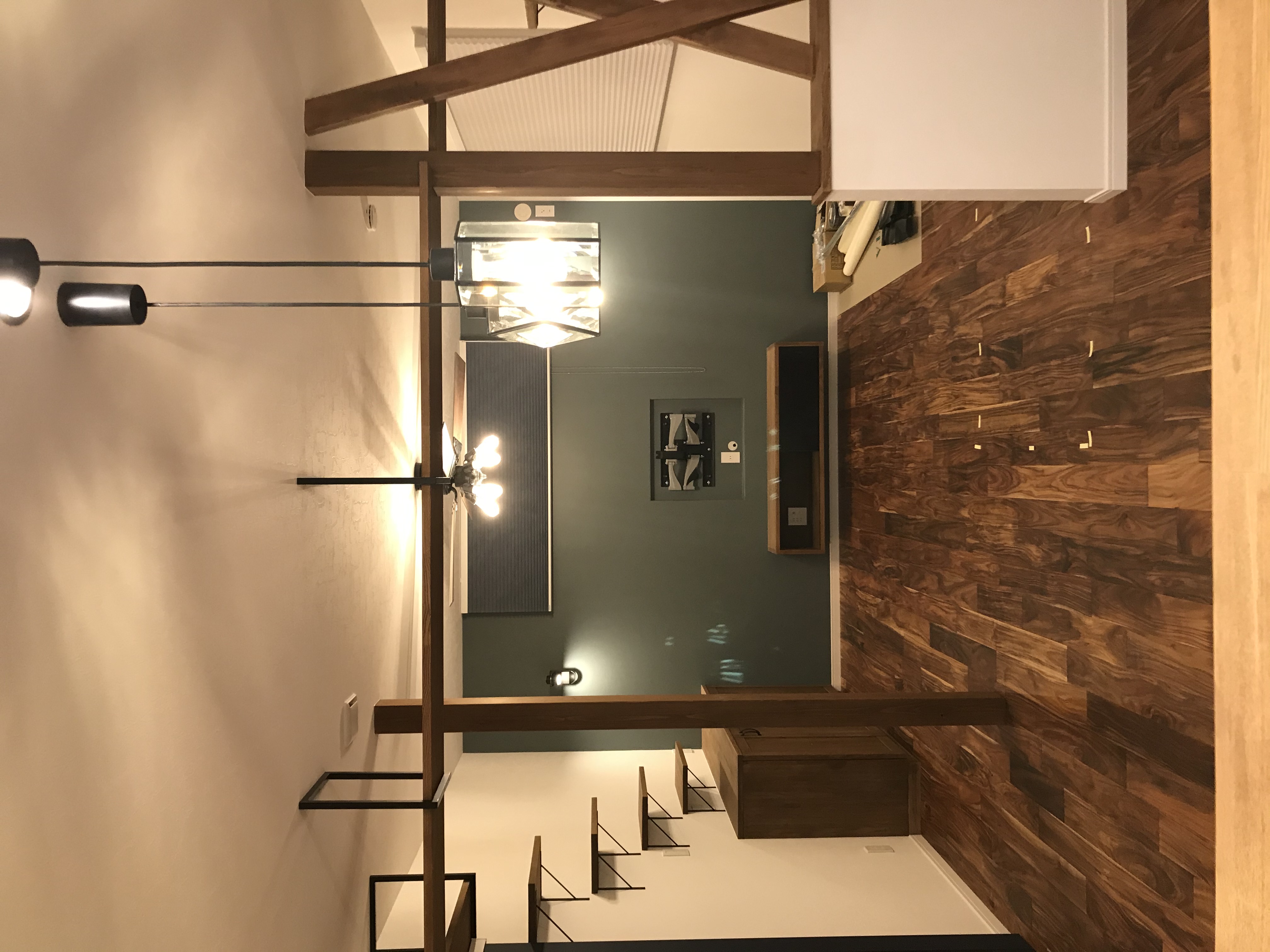 アカシア　フローリング　「木柄の個性」♪