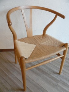 ハンス・J・ウェグナーの椅子 『Yチェア』 その3 オーク | i003@OKUTA ｜リフォーム・マンションリフォームならLOHAS