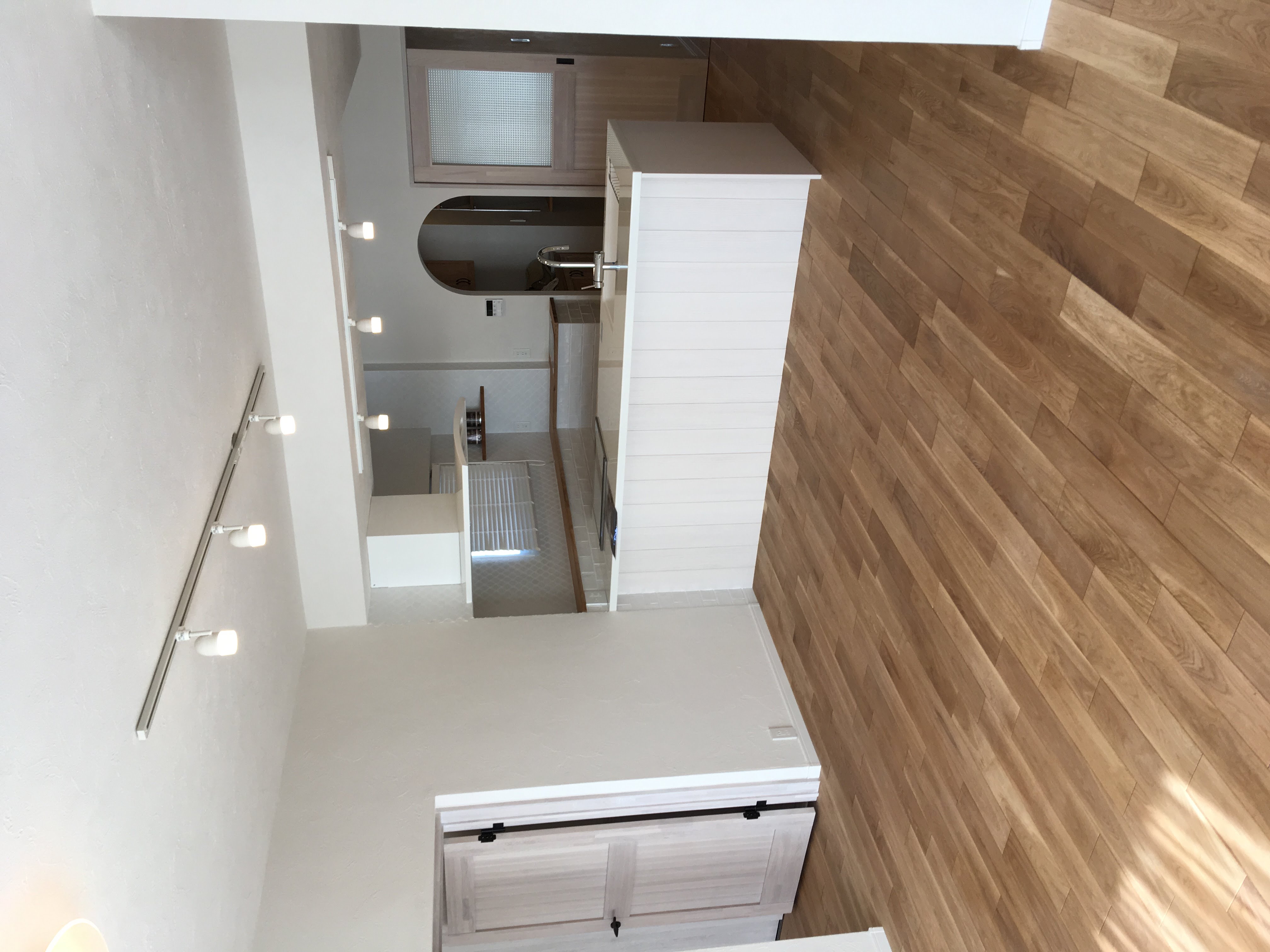 清潔感ある白いキッチン