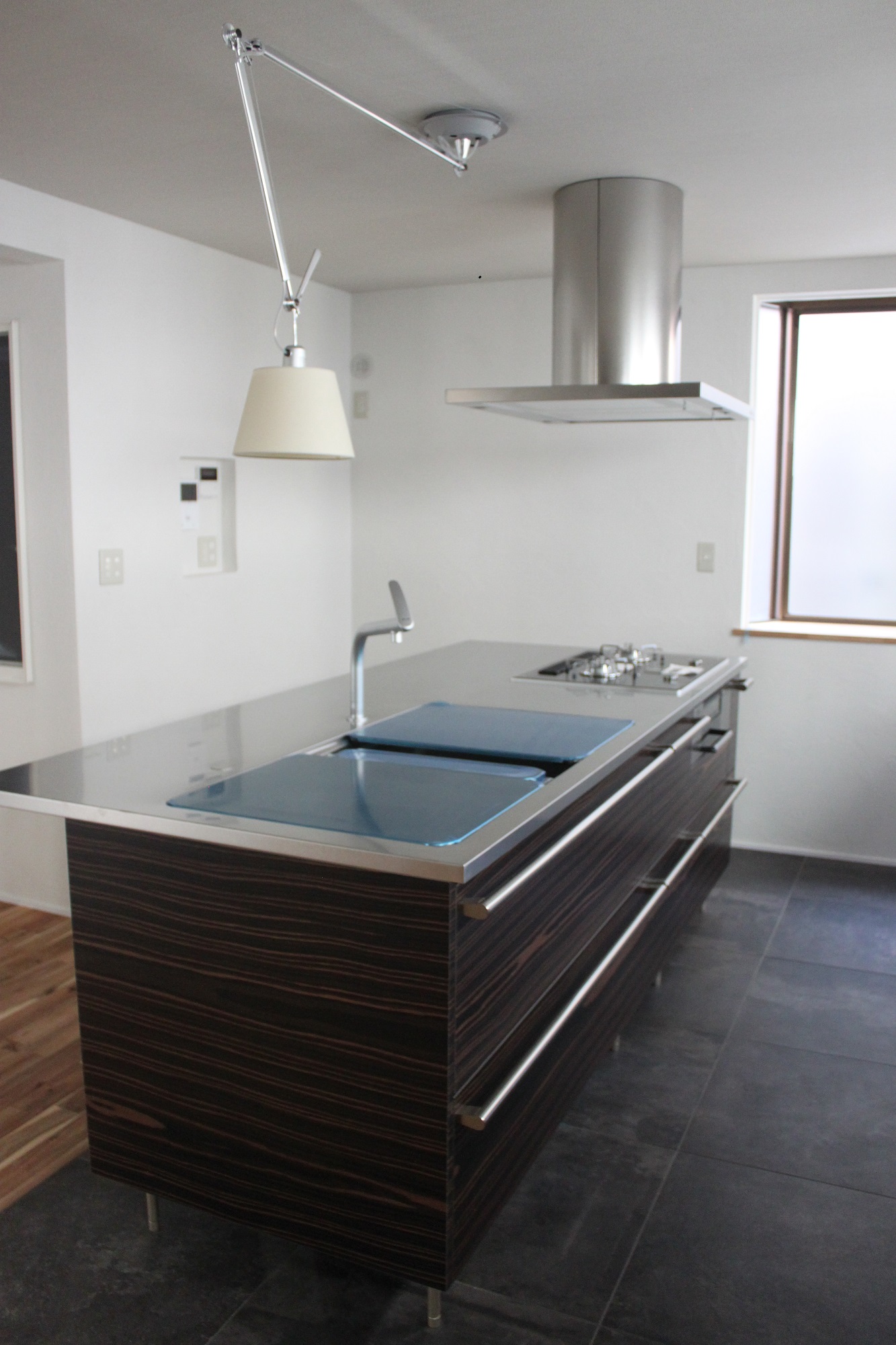 リフォームでも実現！passiv designだから実現！中庭をｱｲｱﾝﾊﾟｰﾃｰｼｮﾝで仕切る！！