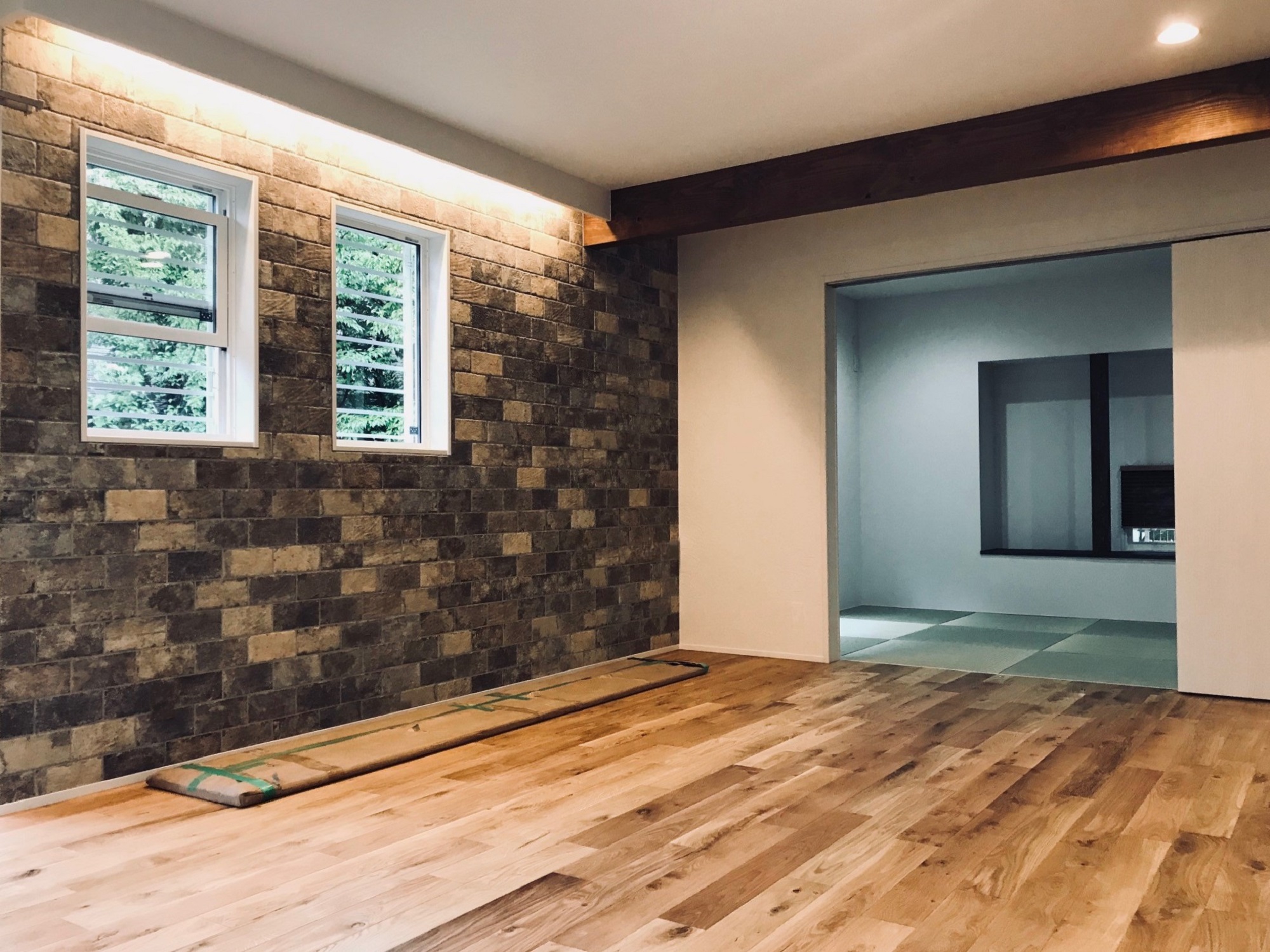 雨が降りしきる日にこそ・・・その雰囲気を醸し出す。。。