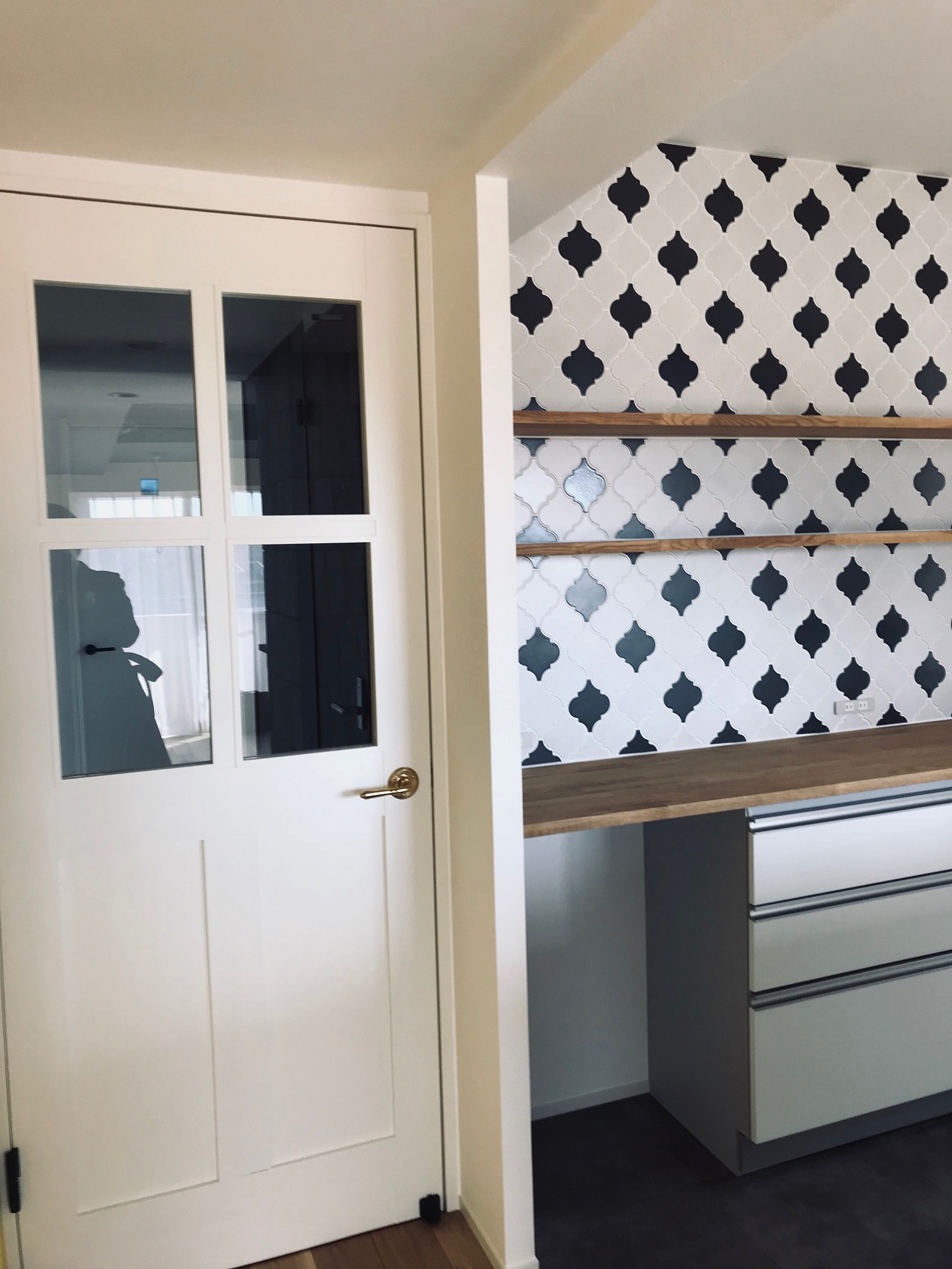 モロッカンタイルが、ファッショナブルに変貌する時。。。