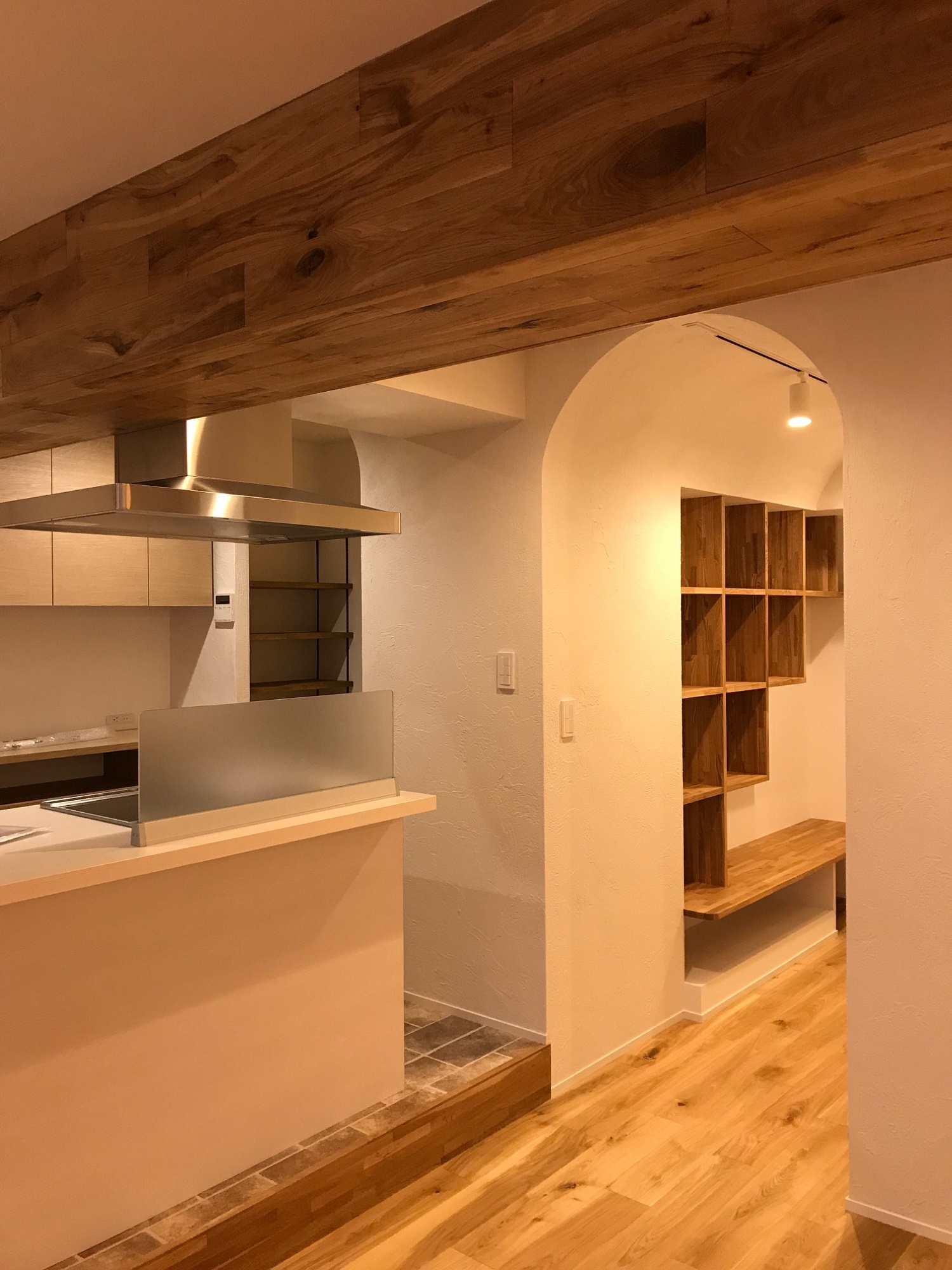 このお家の中心に“トンネル”を持ってきた！！！