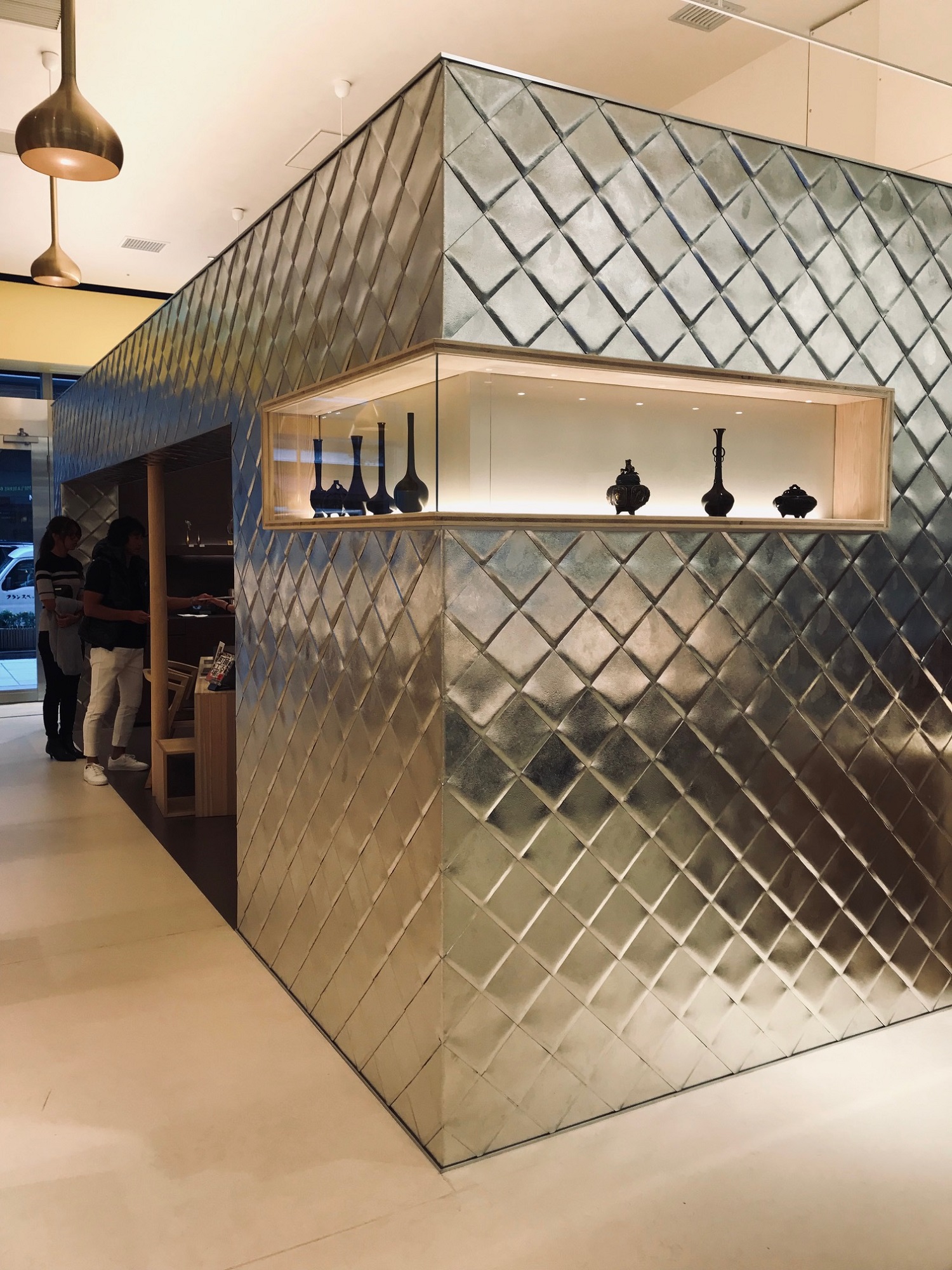 店舗デザインも勉強になる！！“コレド室町テラス”☆目玉は台湾発【誠品生活】☆