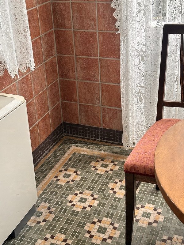 49922BE9-8554-4A61-8445-1FA3CA7D8016