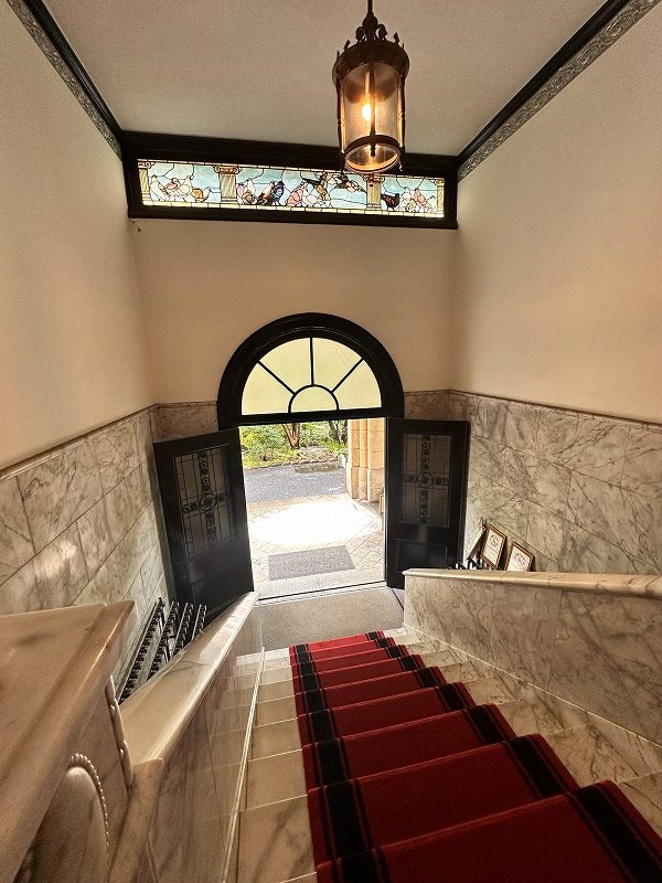 B05D31C3-7424-447B-9418-A79A66A654A1